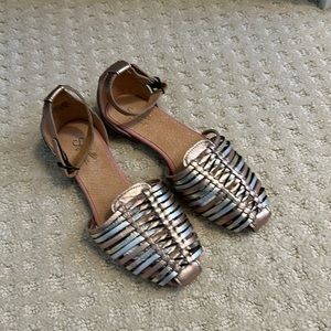 Women’s size 7 sandals. Multi color silver gold copper. Brand new. Never worn